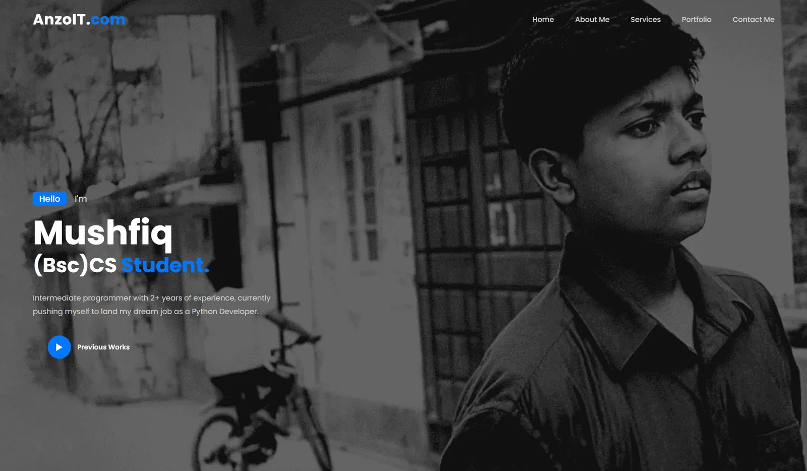 Homepage of my first portfolio website